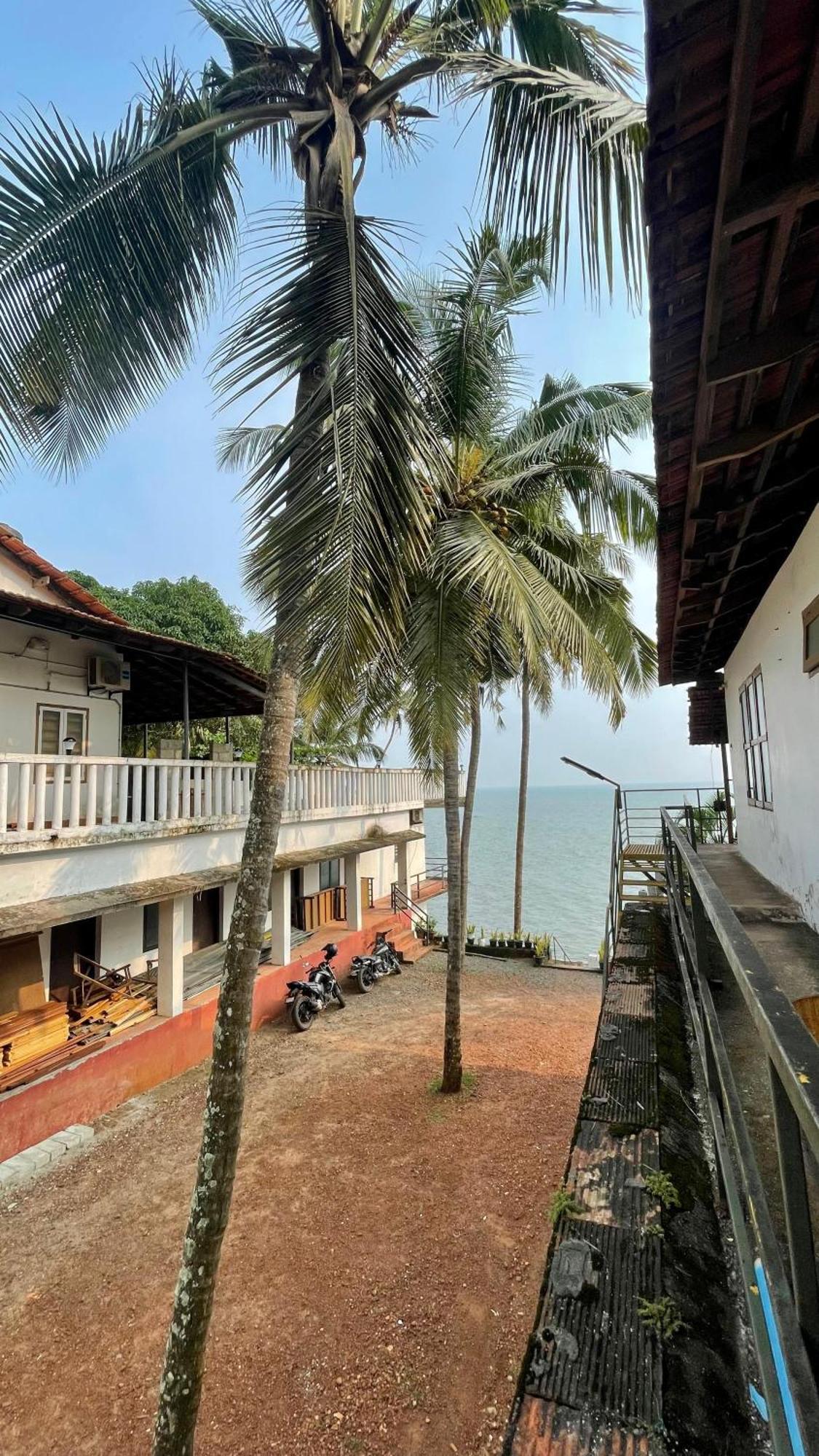 Manshore Bay Kannur Ngoại thất bức ảnh